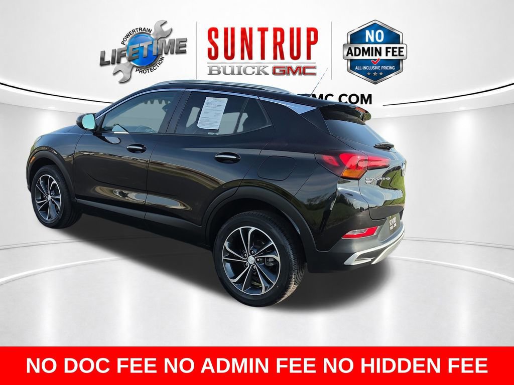 Used 2023 Buick Encore GX Select w/ Safety Package II AWD/4WD image 4