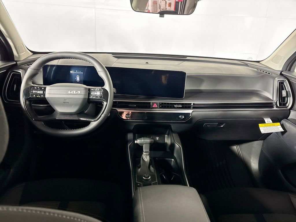 New 2026 Kia Sorento LX image 13