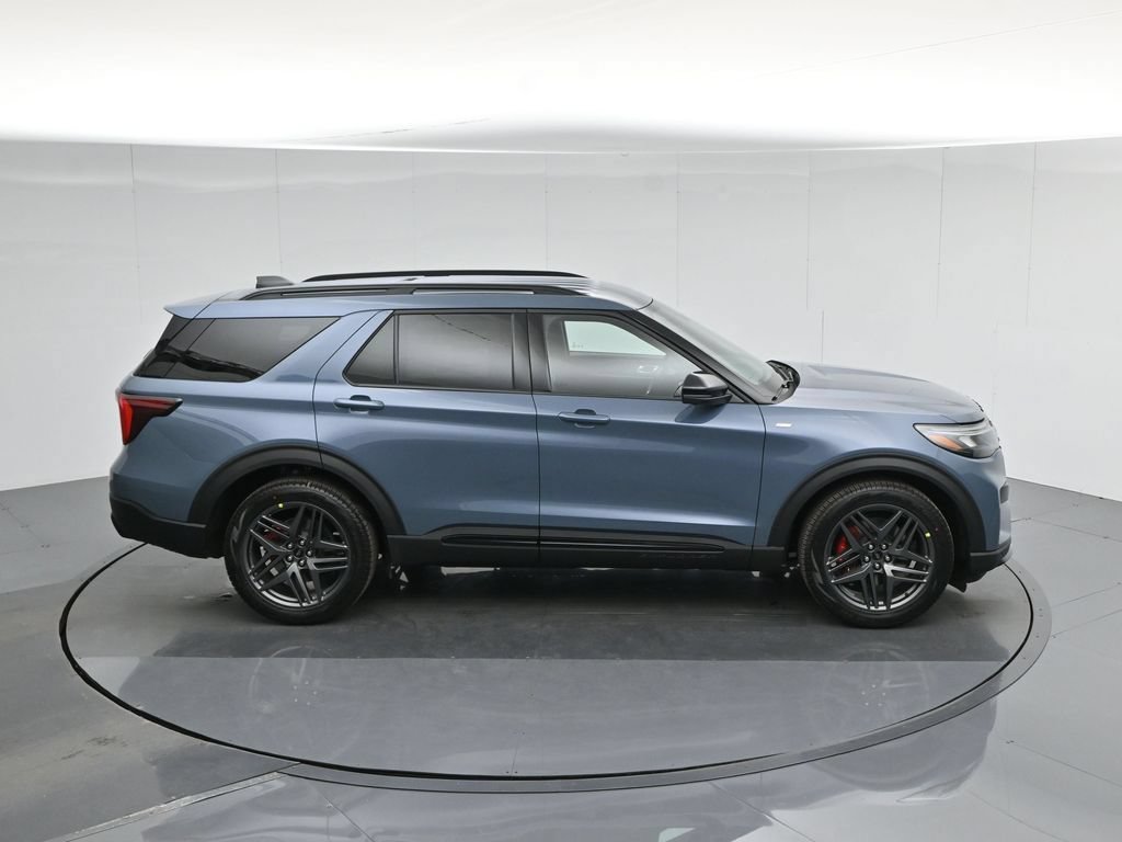 New 2026 Ford Explorer ST-Line w/ ST-Line Street Pack RWD image 42