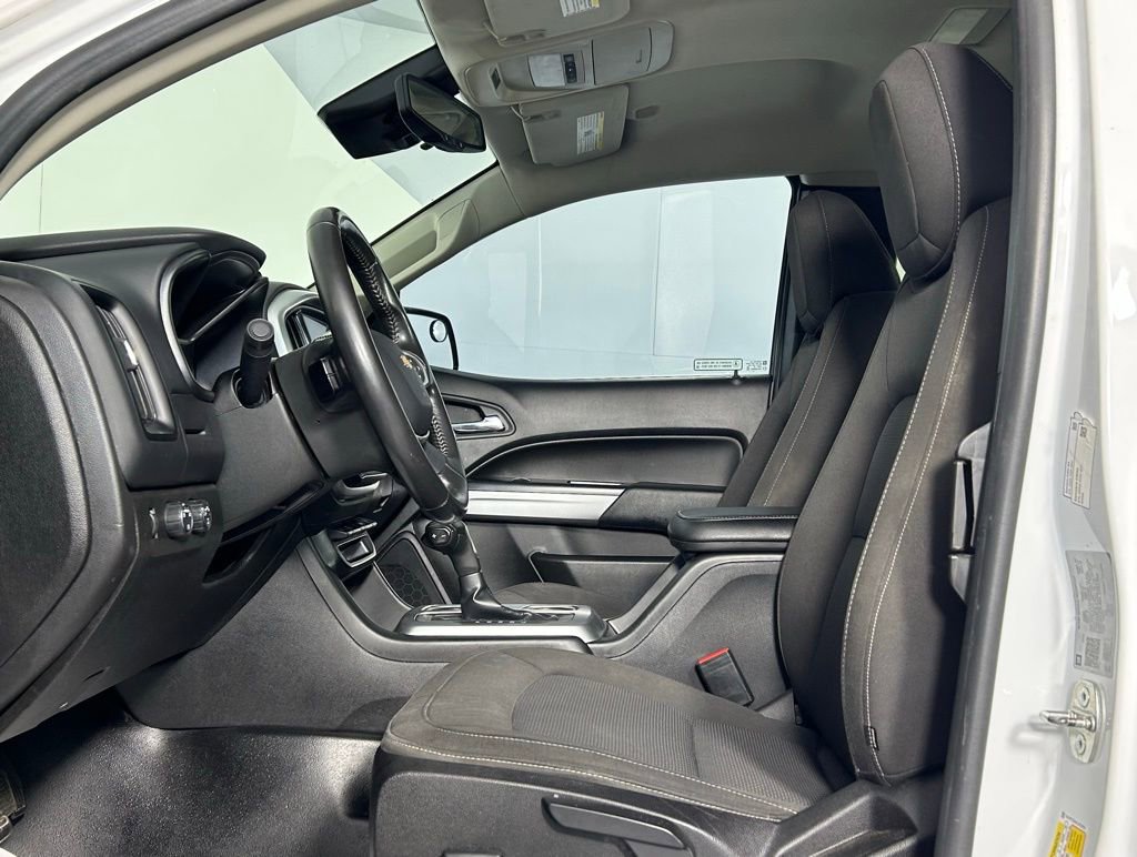 Used 2020 Chevrolet Colorado LT w/ Safety Package AWD/4WD image 22