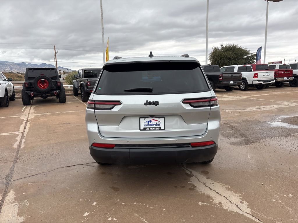 New 2025 Jeep Grand Cherokee L Altitude image 6