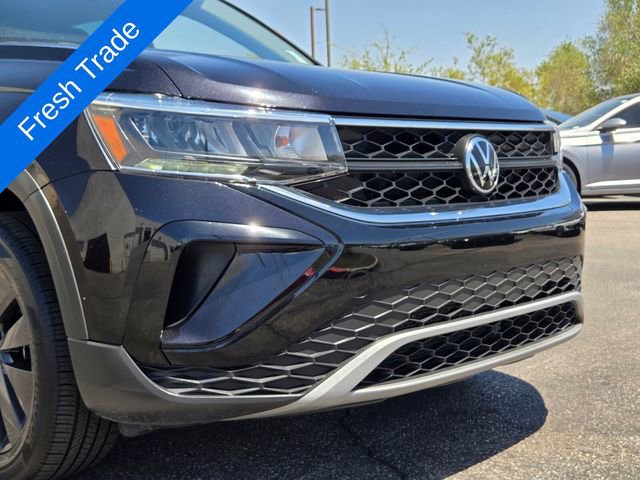 Certified 2022 Volkswagen Taos S FWD image 8