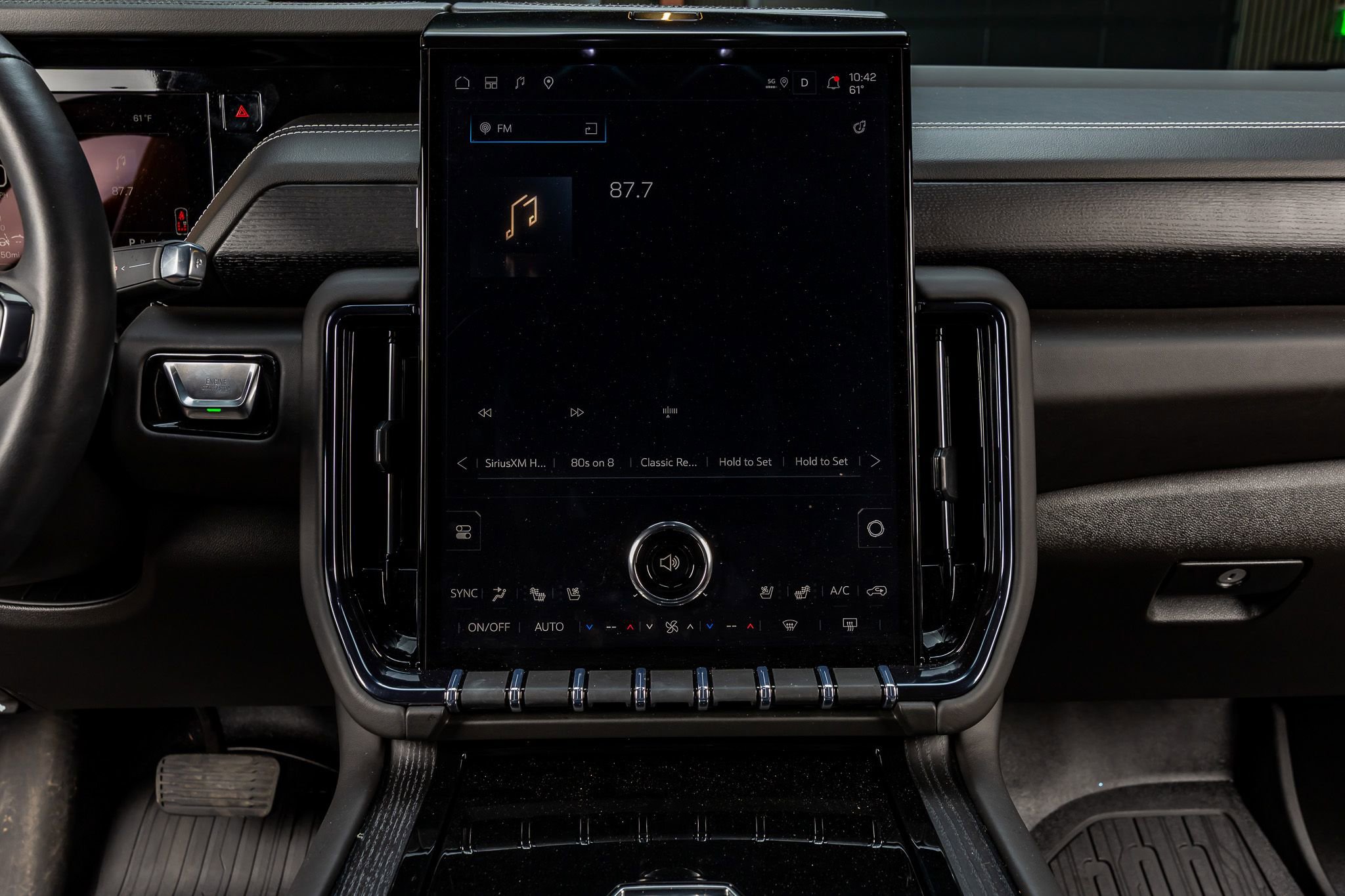 Used 2026 GMC Yukon AT4 Ultimate image 23