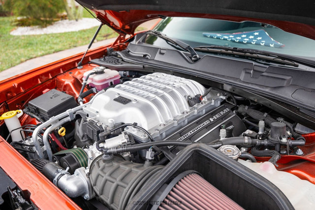 Used 2020 Dodge Challenger SRT Hellcat Redeye image 17