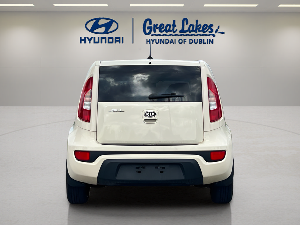 Used 2012 Kia Soul FWD image 4