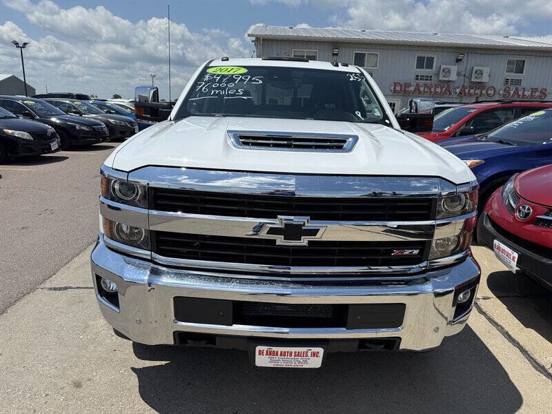 Used 2017 Chevrolet Silverado 3500 LTZ w/ Duramax Plus Package image 11
