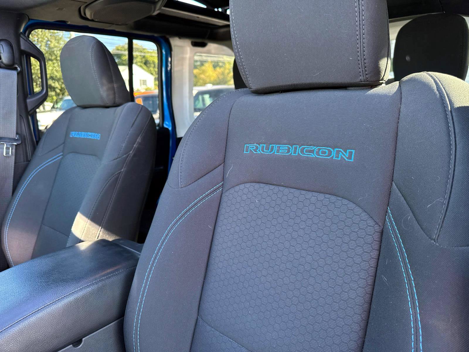 Used 2022 Jeep Wrangler Unlimited Rubicon 4xe w/ Steel Bumper Group image 11