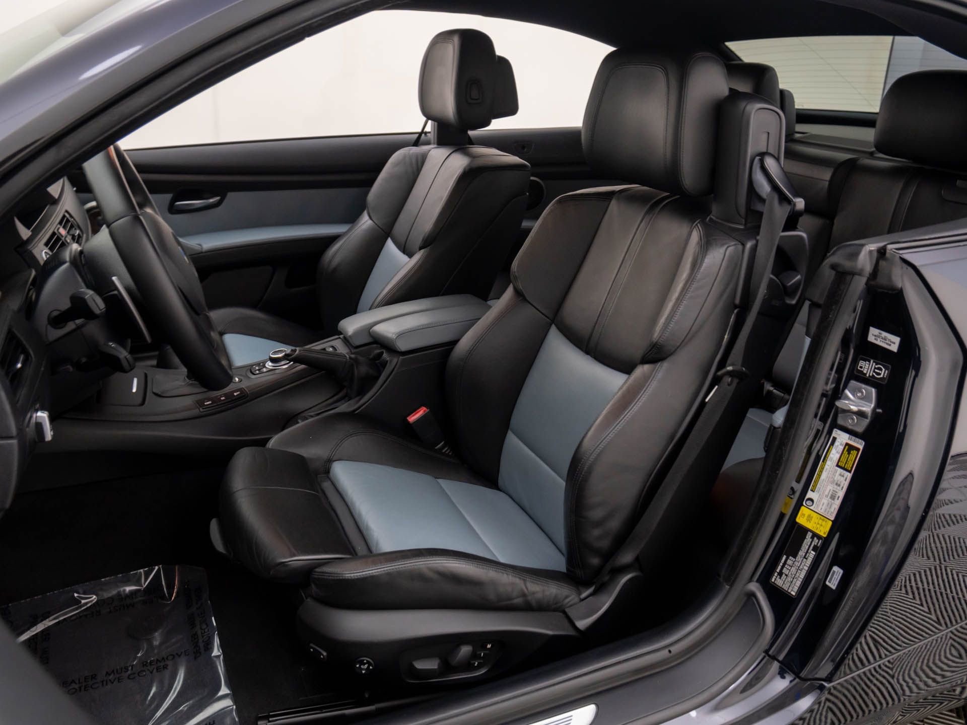 Used 2013 BMW M3 Convertible image 5