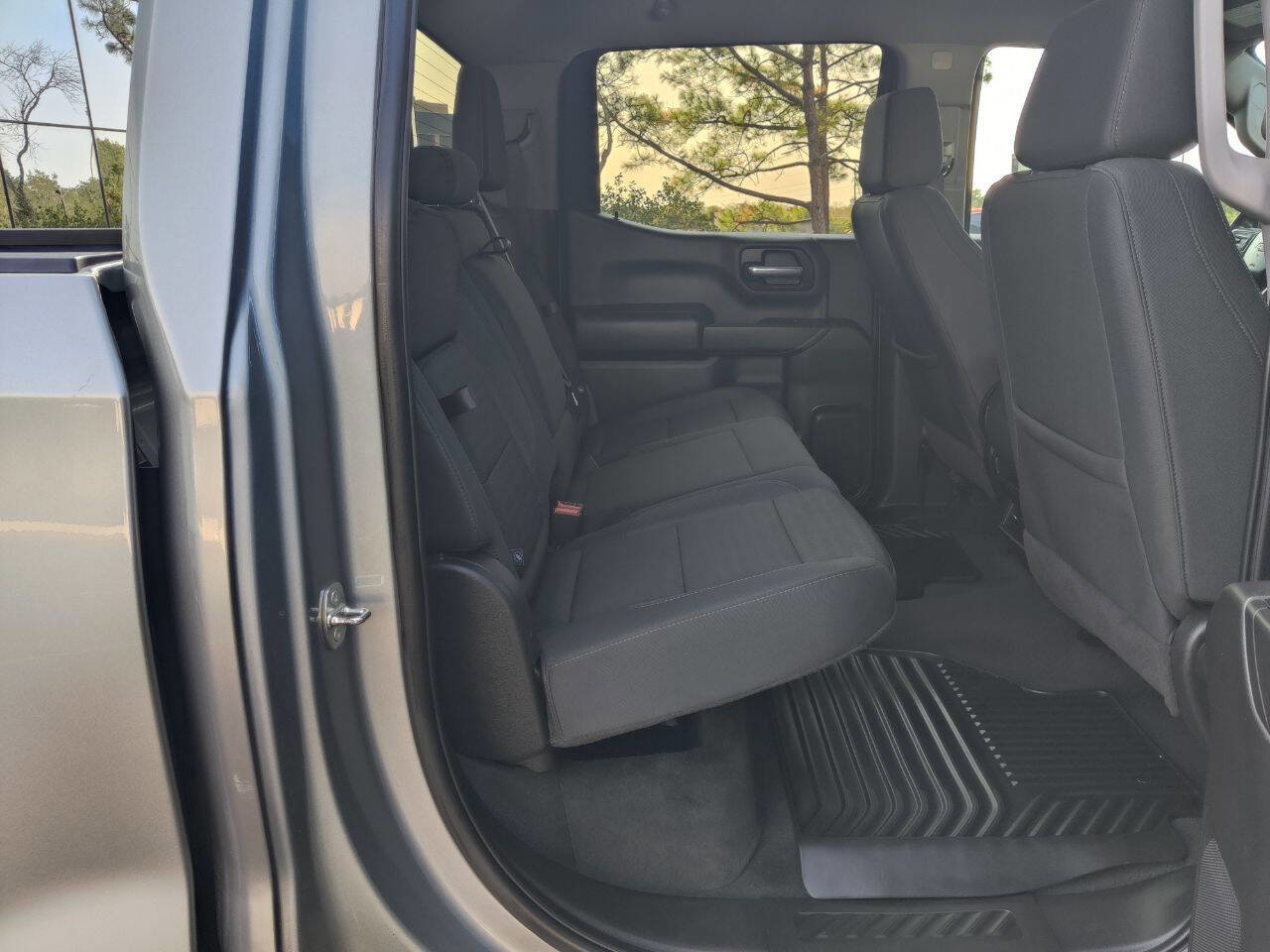 Used 2023 Chevrolet Silverado 1500 Custom Trail Boss image 30