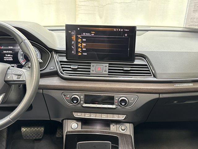 Used 2024 Audi Q5 2.0T Premium Plus image 24