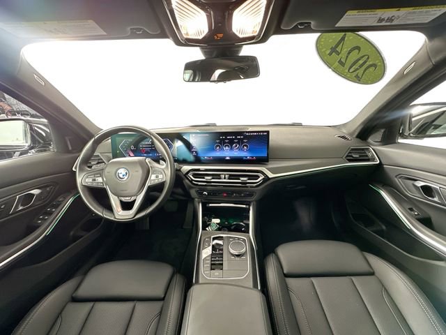 Used 2024 BMW 330e xDrive w/ Convenience Package AWD/4WD image 3