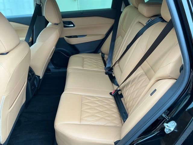 Used 2023 Nissan Rogue Platinum AWD/4WD image 10