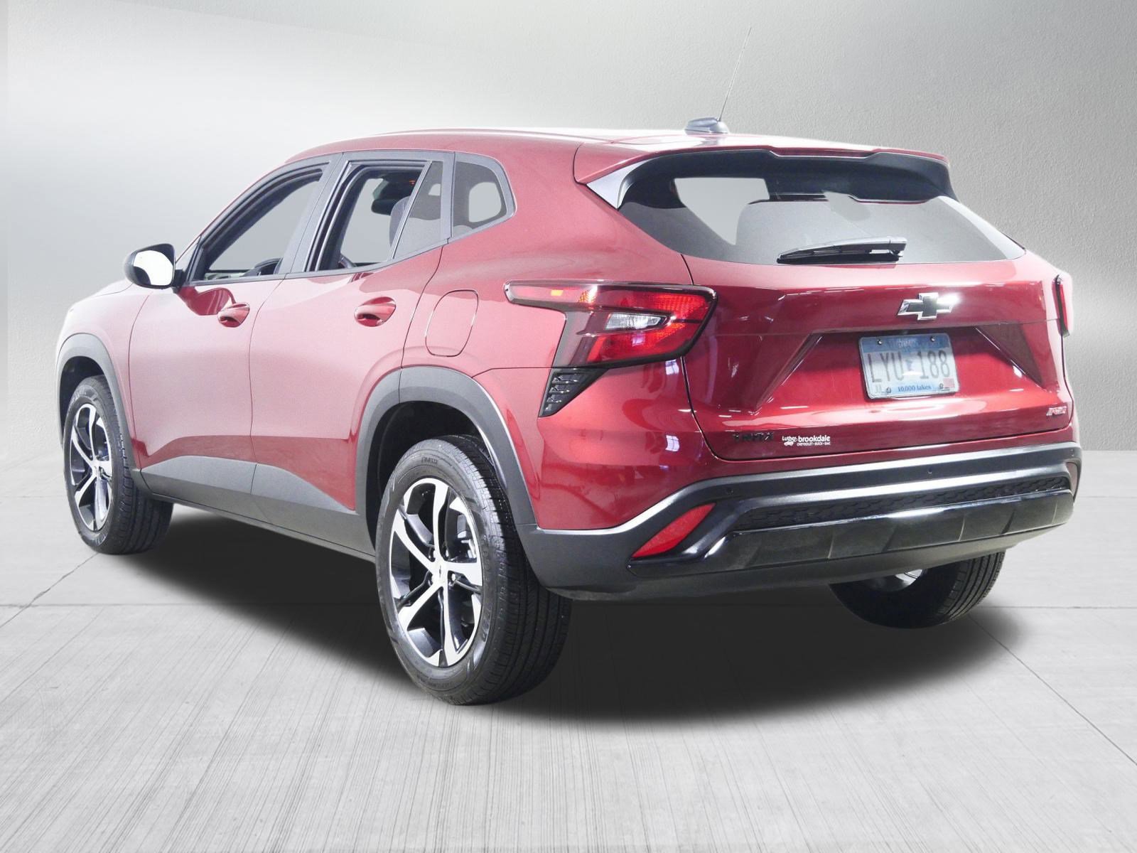 Used 2024 Chevrolet Trax RS w/ Driver Confidence Package image 5