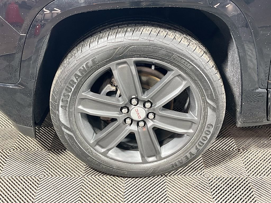 Used 2019 GMC Acadia Denali AWD/4WD image 29