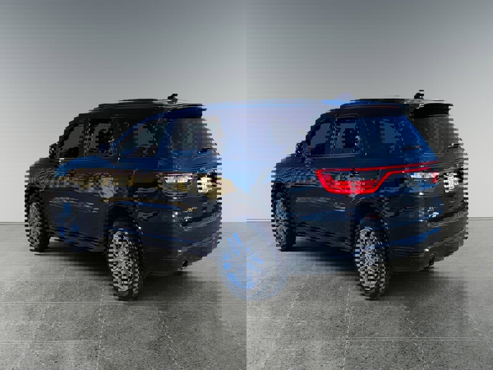 Used 2025 Dodge Durango GT image 3