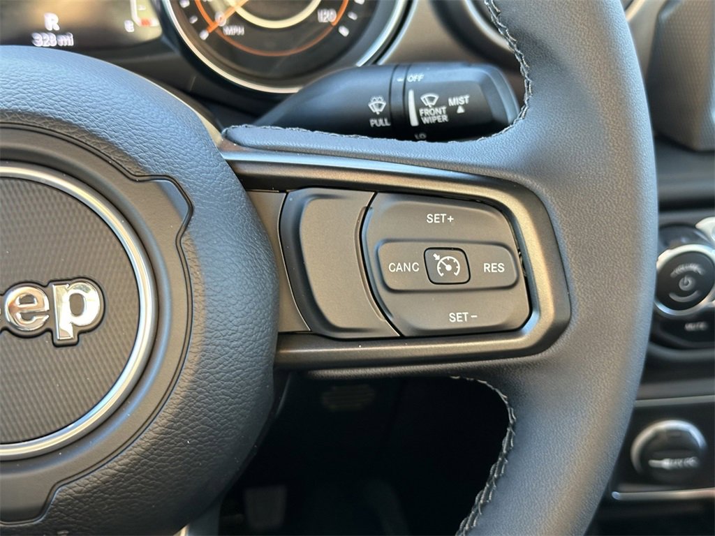 New 2023 Jeep Gladiator Sport image 20