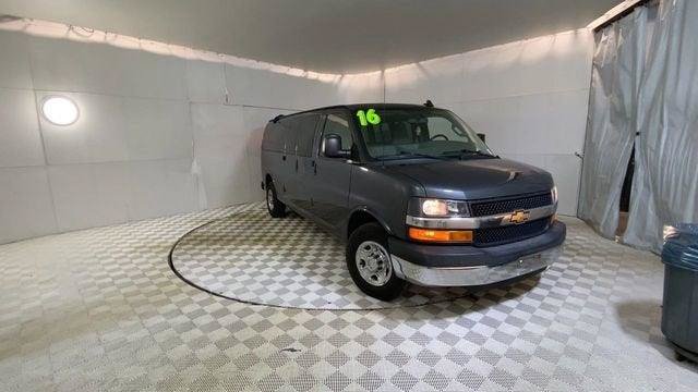 Used 2016 Chevrolet Express 3500 LT w/ LT Preferred Equipment Group RWD image 6