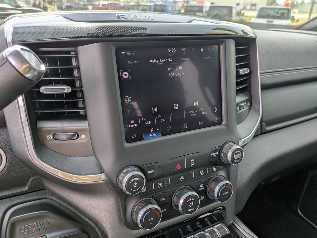 Used 2022 RAM 3500 Laramie image 19