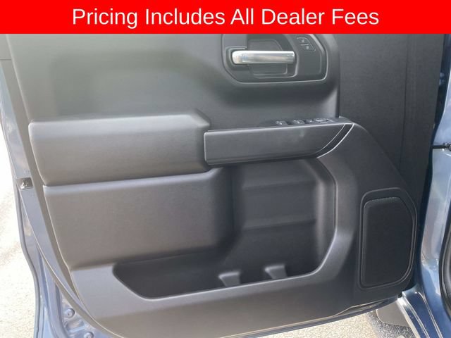 Used 2024 Chevrolet Silverado 1500 Custom w/ Turbomax Blackout Package AWD/4WD image 20