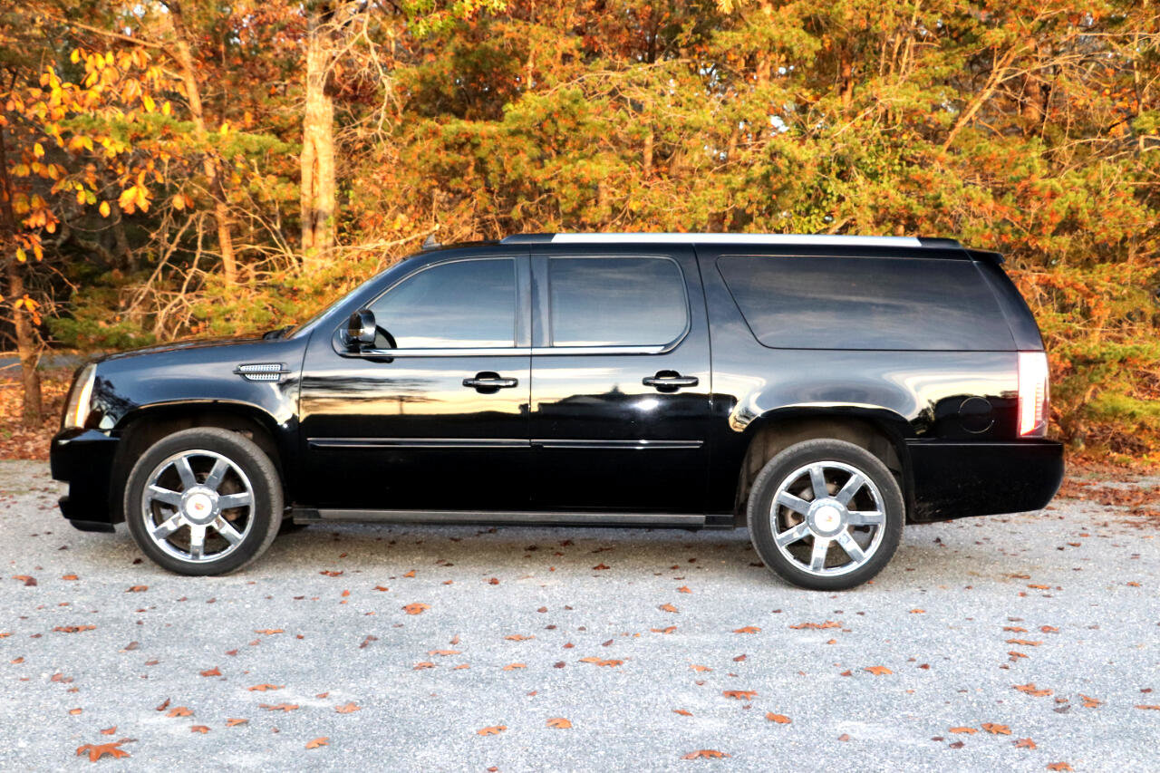 Used 2014 Cadillac Escalade ESV Premium image 26