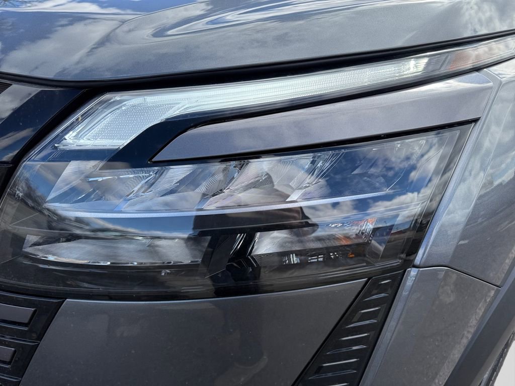 New 2026 Nissan Pathfinder SL image 22