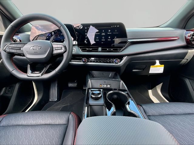 New 2027 Chevrolet Equinox RS w/ Convenience Package III FWD image 11