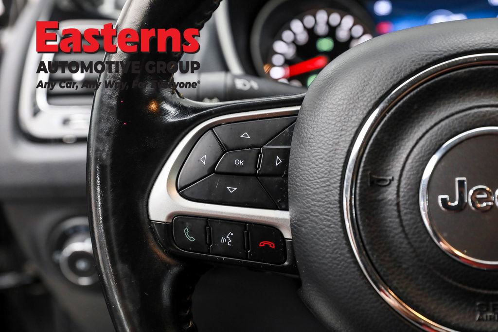 Used 2021 Jeep Compass Limited image 15