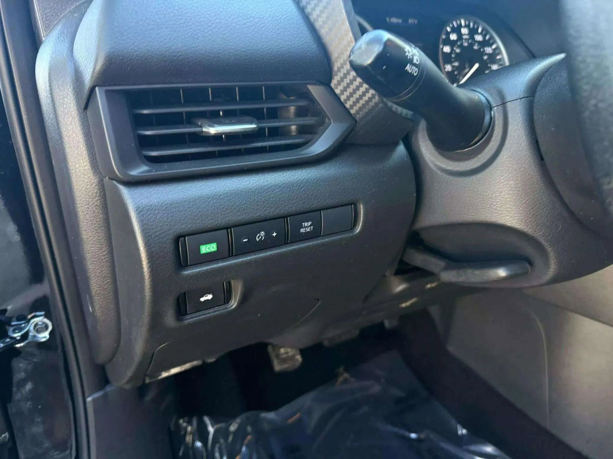 Used 2023 Nissan Sentra S image 25