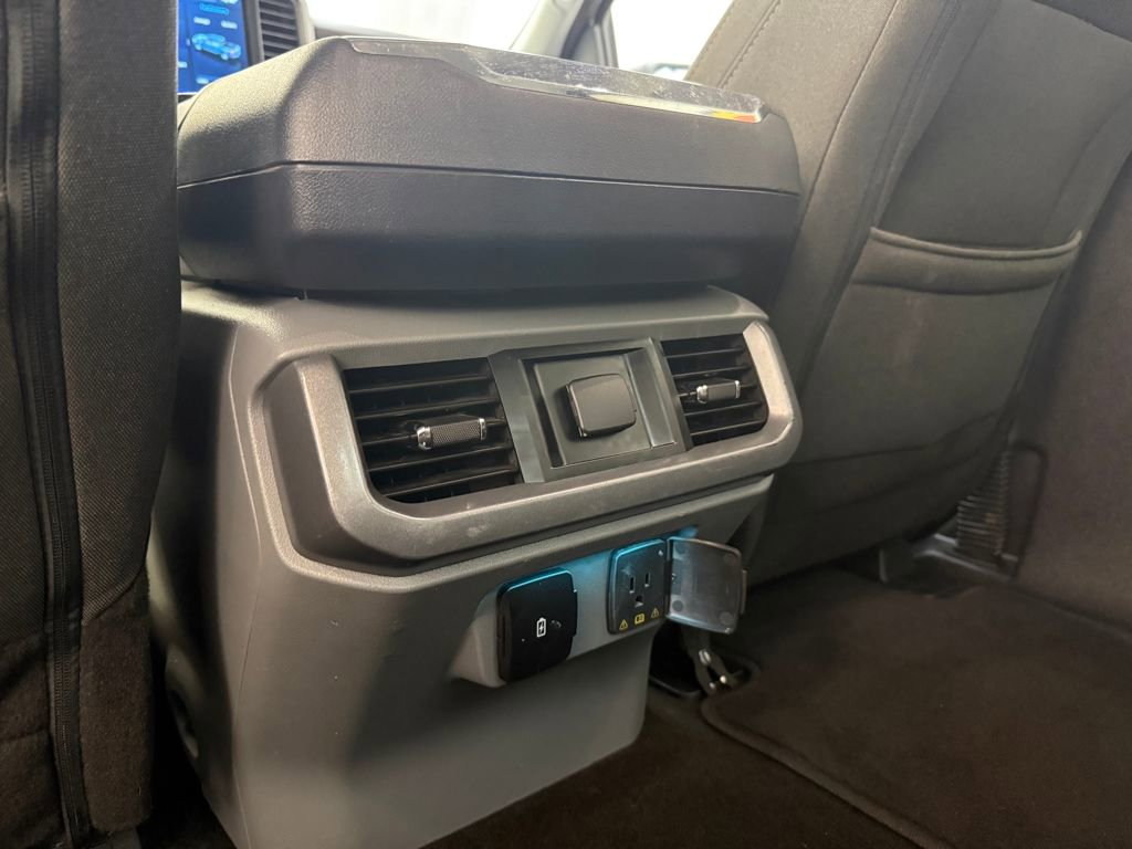 Used 2022 Ford F150 XLT w/ Equipment Group 302A High AWD/4WD image 18