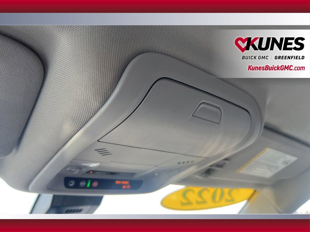 Used 2022 Chevrolet Equinox LT image 35