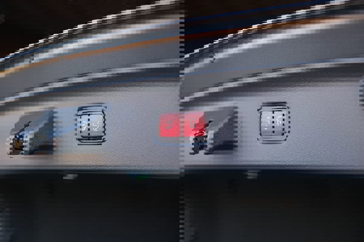 Used 2023 Mercedes-Benz S 580 4MATIC Sedan image 49