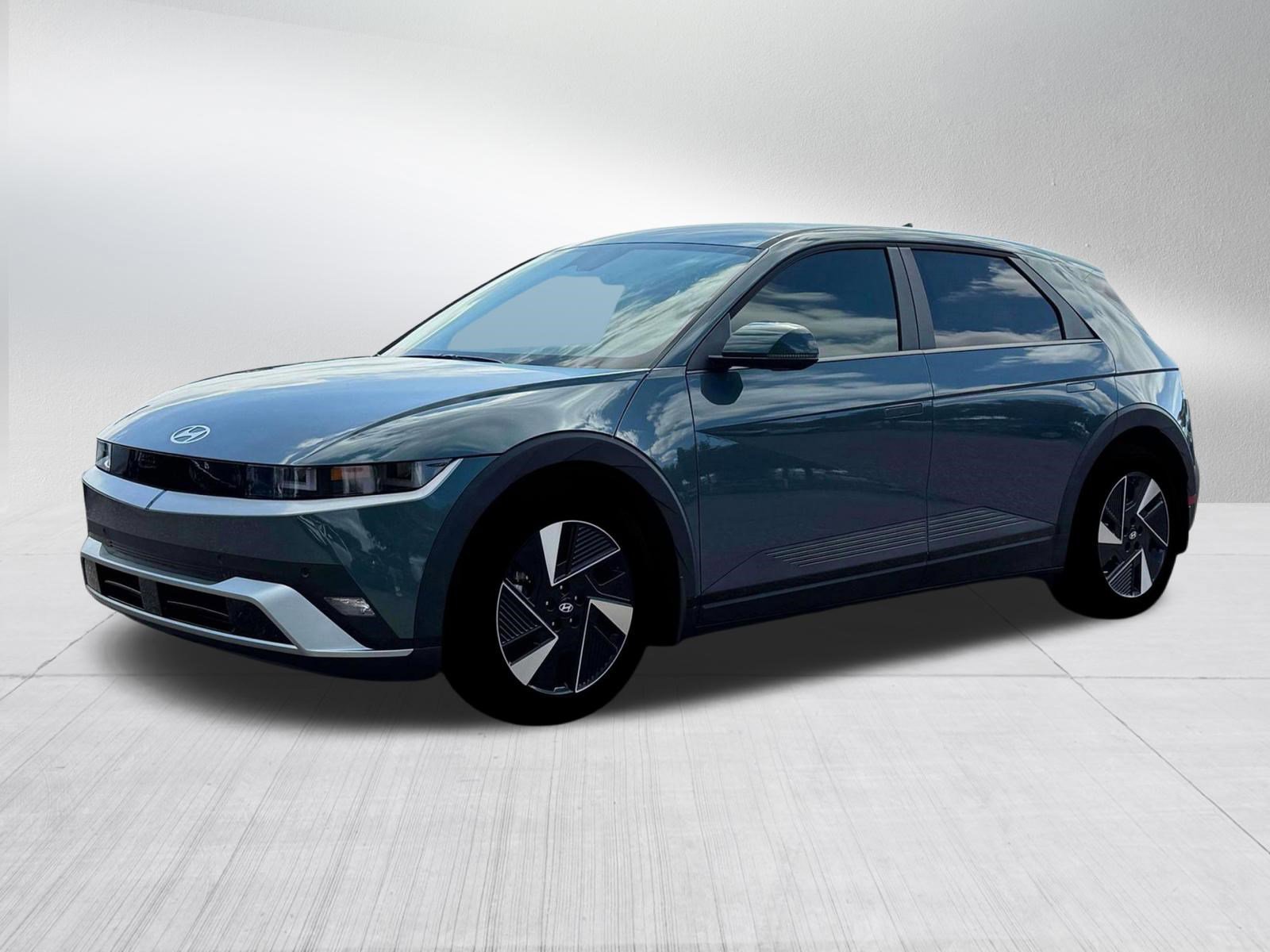 New 2026 Hyundai Ioniq 5 SEL image 2