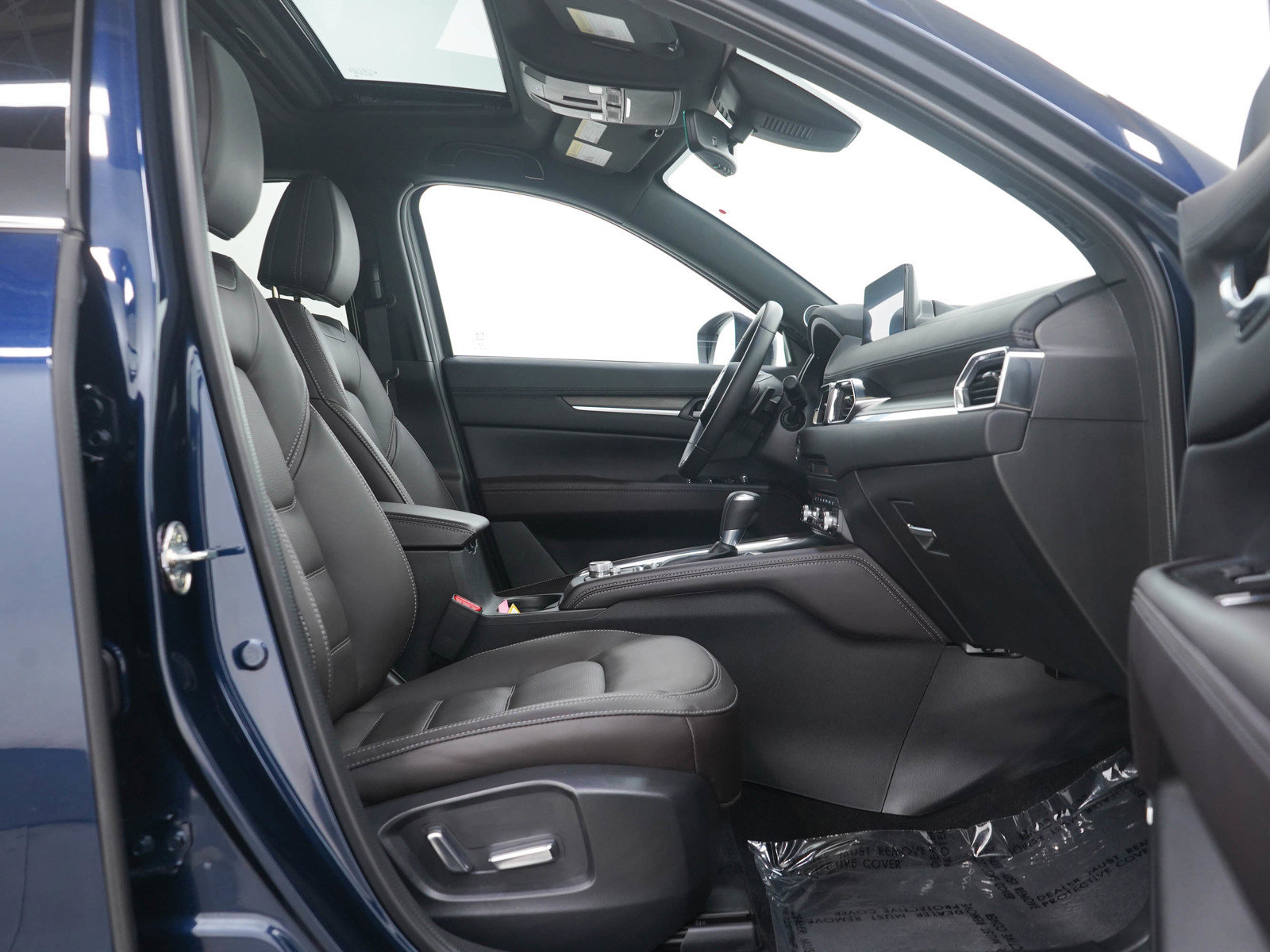 Certified 2025 MAZDA CX-5 Signature image 11