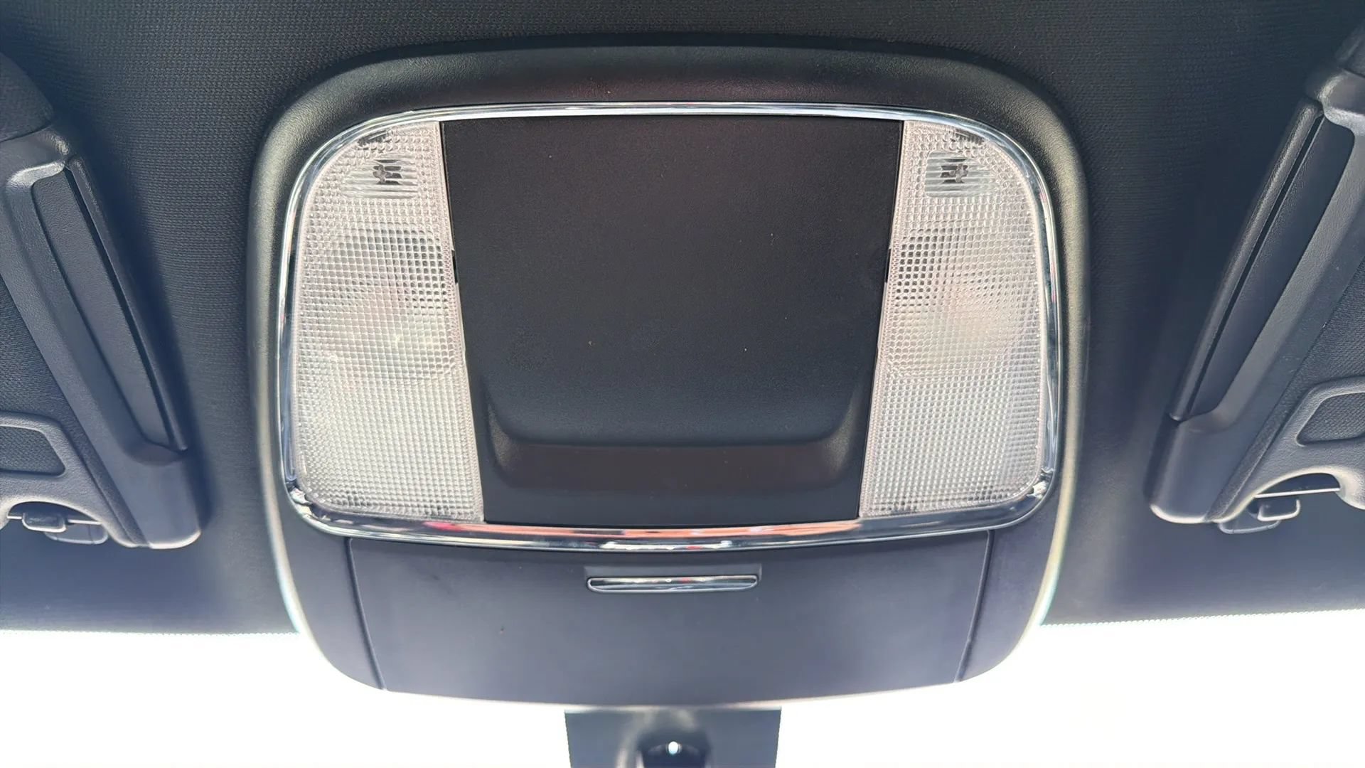 Used 2022 Dodge Charger SXT RWD image 20