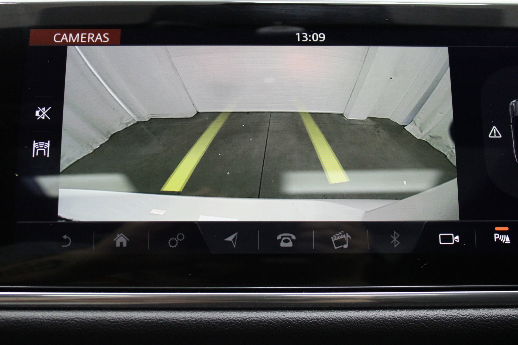 Used 2022 Land Rover Range Rover Sport HSE Silver Edition AWD/4WD image 37