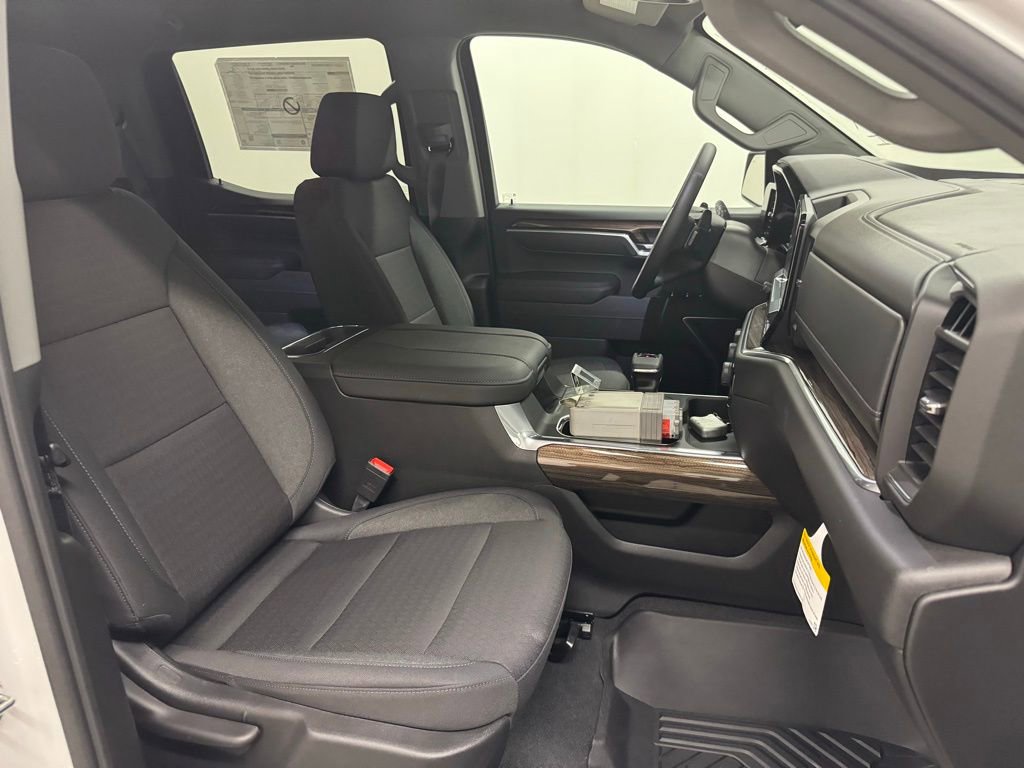 New 2026 Chevrolet Silverado 1500 LT image 42