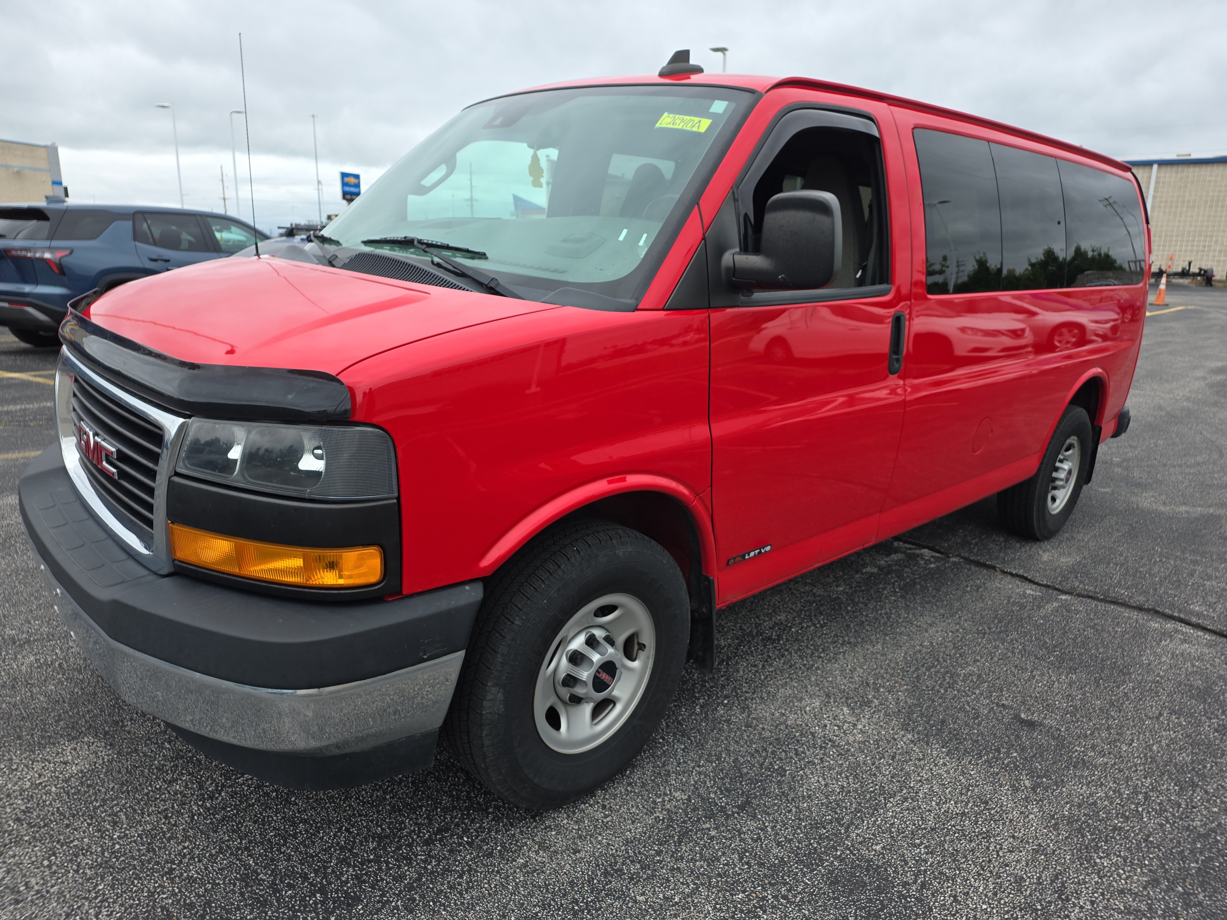 Used 2021 GMC Savana 3500 LS w/ Chrome Appearance Package RWD image 8