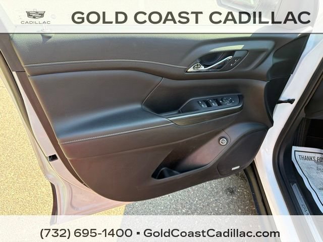 Used 2020 GMC Acadia SLT w/ Driver Alert Package II AWD/4WD image 16