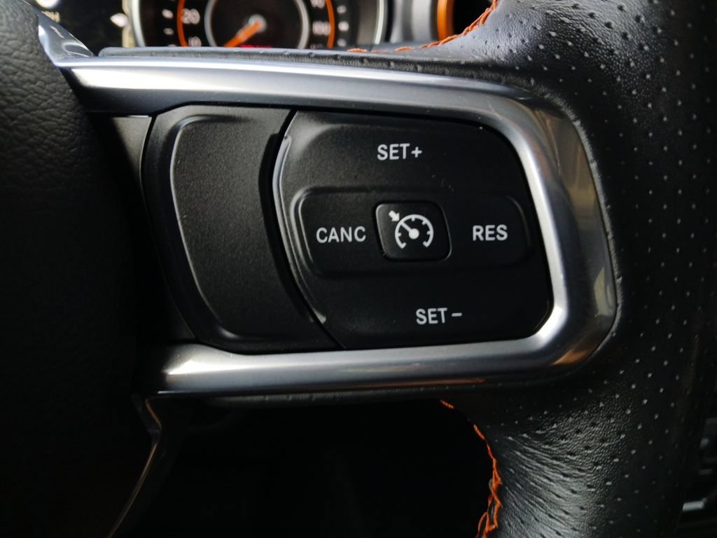Used 2023 Jeep Gladiator Mojave w/ LED Lighting Group AWD/4WD image 25