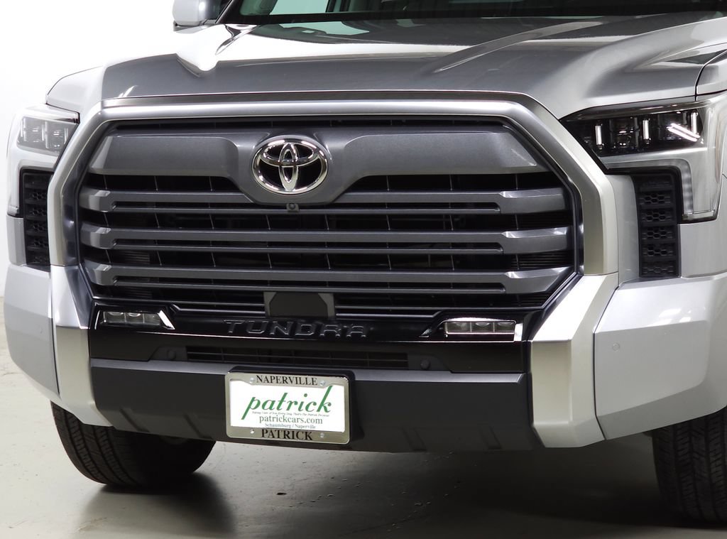 Used 2024 Toyota Tundra Limited AWD/4WD image 11
