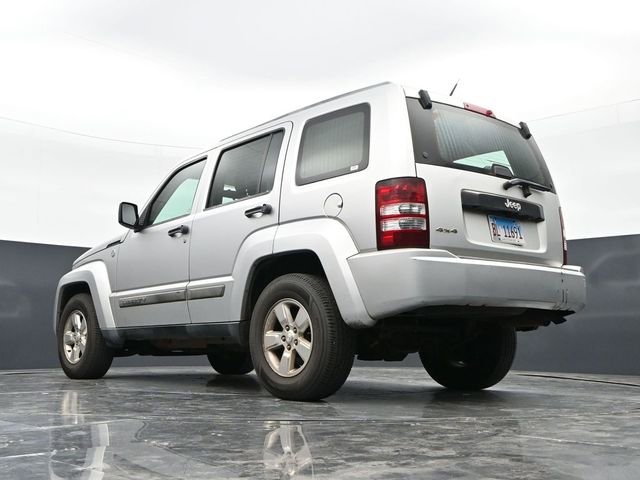 Used 2011 Jeep Liberty Sport AWD/4WD image 21