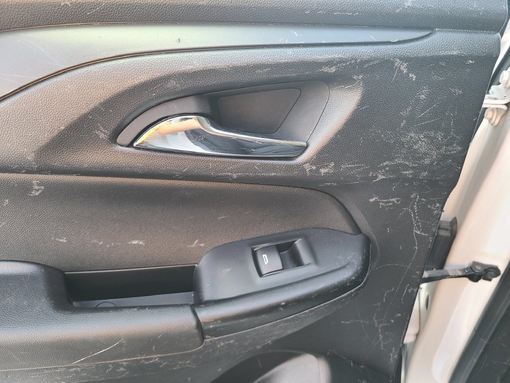 Used 2022 Chevrolet TrailBlazer LS FWD image 17