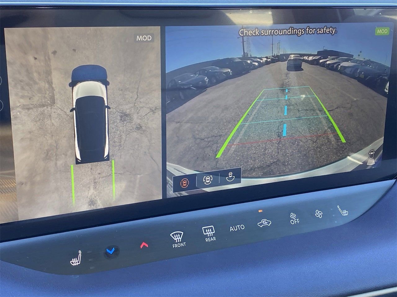 New 2026 Nissan Leaf Platinum+ w/ Cargo Package (Platinum+) image 24