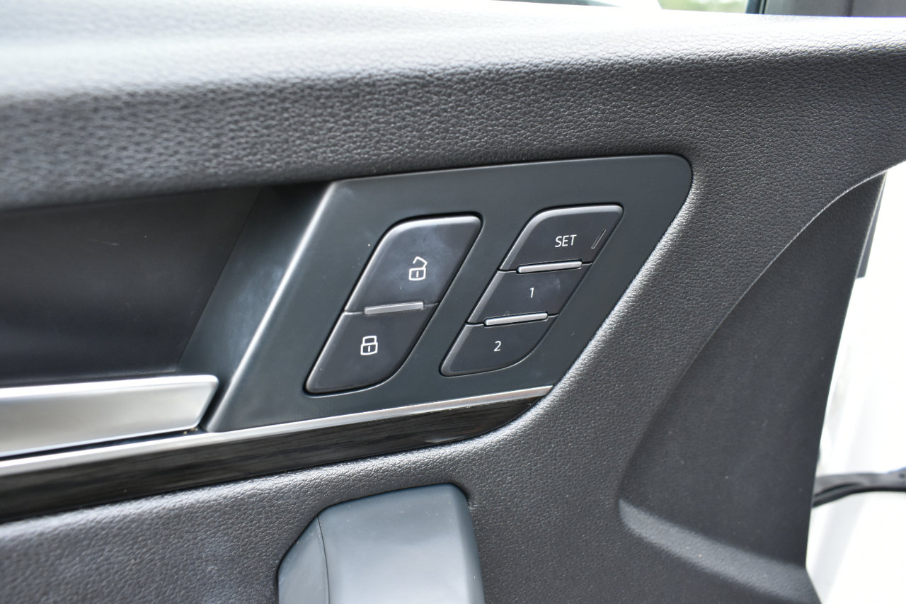 Used 2018 Audi Q5 2.0T Premium Plus w/ Premium Plus Package image 42