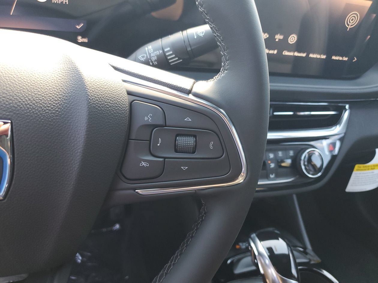 New 2026 Buick Envista Sport Touring w/ Convenience II Package FWD image 27