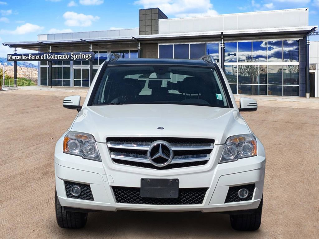 Used 2011 Mercedes-Benz GLK 350 4MATIC image 2