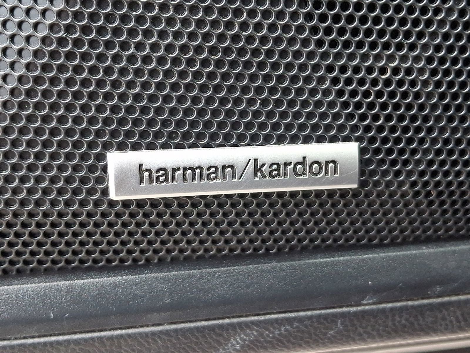 Used 2024 Subaru Outback Touring XT image 33