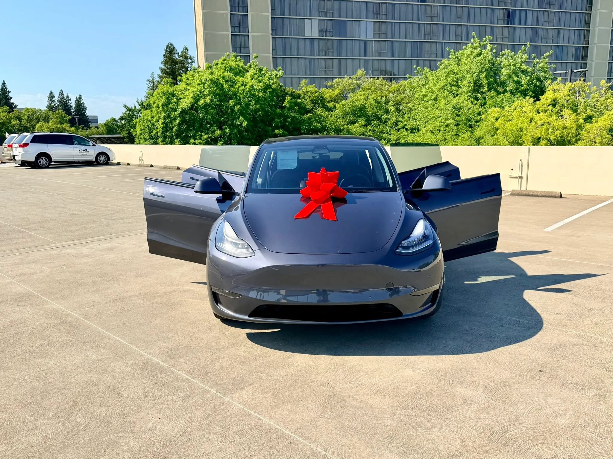 Used 2023 Tesla Model Y Long Range AWD/4WD image 44