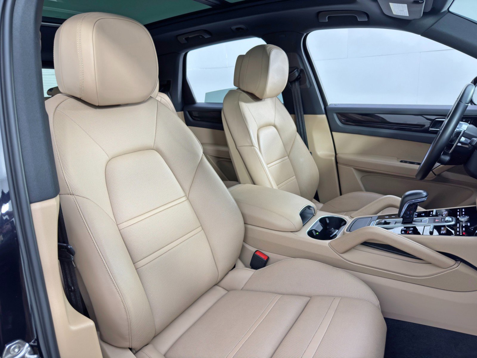 Used 2019 Porsche Cayenne E-Hybrid image 39