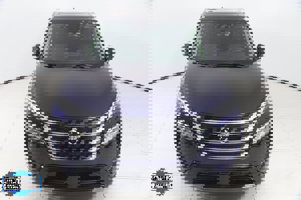 Used 2024 Nissan Rogue Platinum image 60